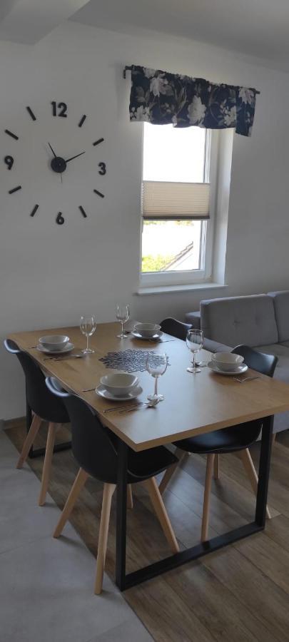 Spij W Kudowie Apartament I Pokoje Goscinne Kudowa-Zdrój Exteriör bild